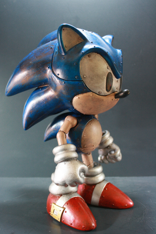 Illustration for article titled Giant Mecha Sonic Will Destroy Tokyo in Search of Giant Golden Rings